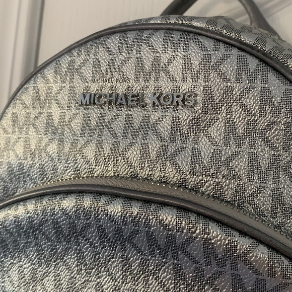 Michael Kors Silver shimmer Monogram Backpack shiny zipper leather compartments‎ Michael Kors Jaycee MD Zip Pocket Jacquard Backpack Bag  main image 4